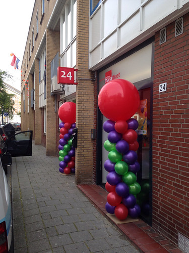  Ballonpilaar Breed Rond Gezondheidscentrum Mariatraat Rotterdam