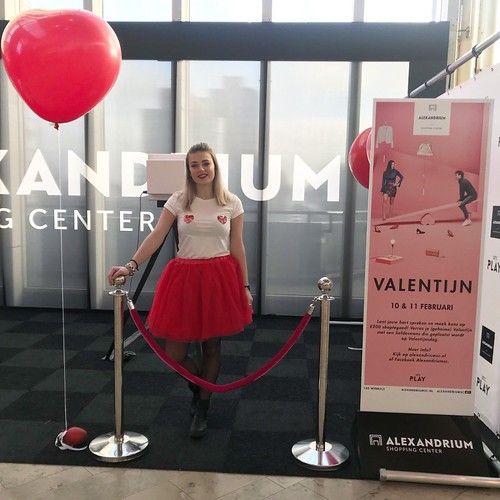  Cloudbuster Hart Valentijnsdag Winkelcentrum Alexandrium Rotterdam