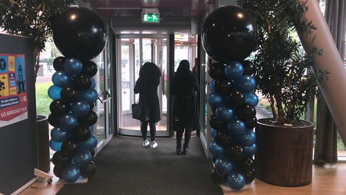  Ballonpilaar Breed Rond Hoge School Rotterdam