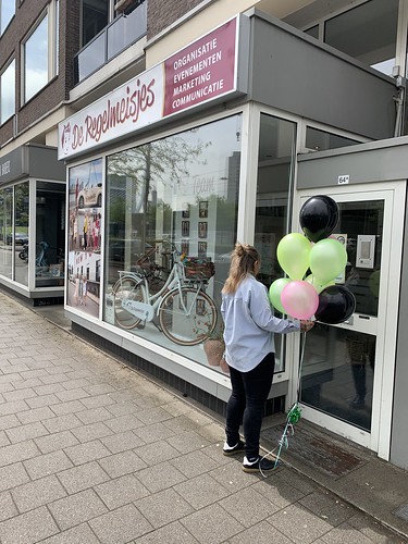  Tafeldecoratie 6ballonnen De Regelmeisjes Rotterdam