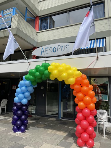  Ballonboog 6m Regenboog Laurens Woonzorglocatie Aesopus Rotterdam