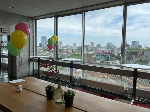  Tafeldecoratie 3ballonnen Hogeschool Rotterdam